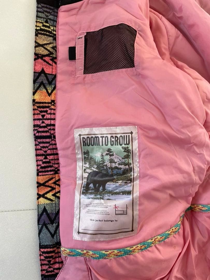 BURTON キッズ幾何学模様 ジャケットとパンツセット