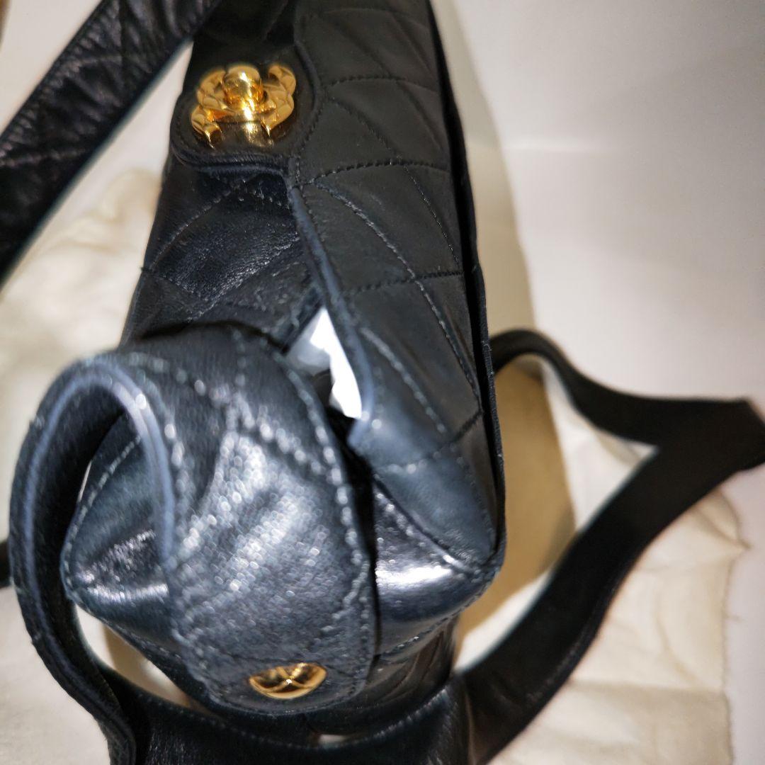 【CHANEL】シャネル　マトラッセ　ラムスキン　ココマーク　ショルダーバッグ