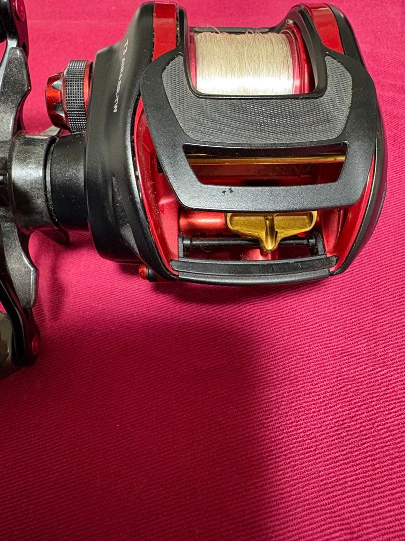 ダイワ T3 AIR 8.6R-TW 右巻き ベイトリール 箱付