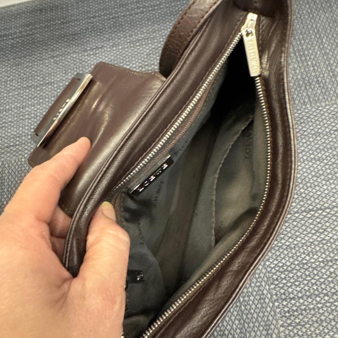 ロエベ　ポーチ