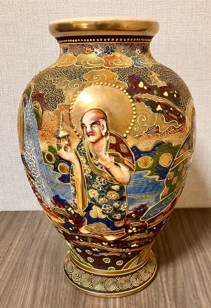 薩摩焼 金襴手 羅漢・観音図 大型壺 アンティーク美術品