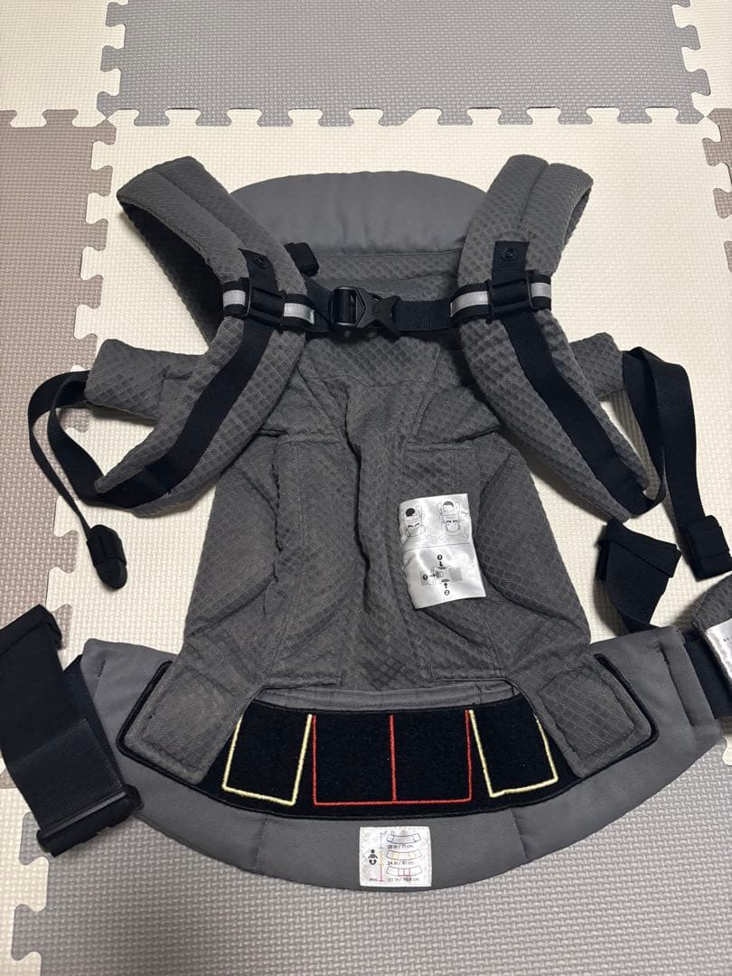 【美品】エルゴ オムニブリーズ 抱っこ紐・おんぶ紐 グレー