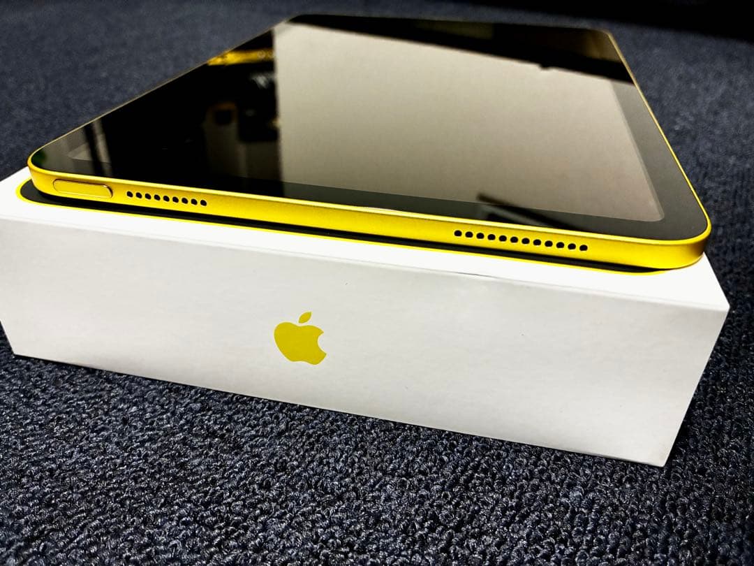 美品 iPad (第10世代) 64GB Wi-Fi 10.9インチ イエロー