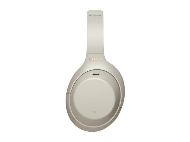 【新品未開封】ソニーWH-1000XM4ノイズキャンセリングヘッドホン