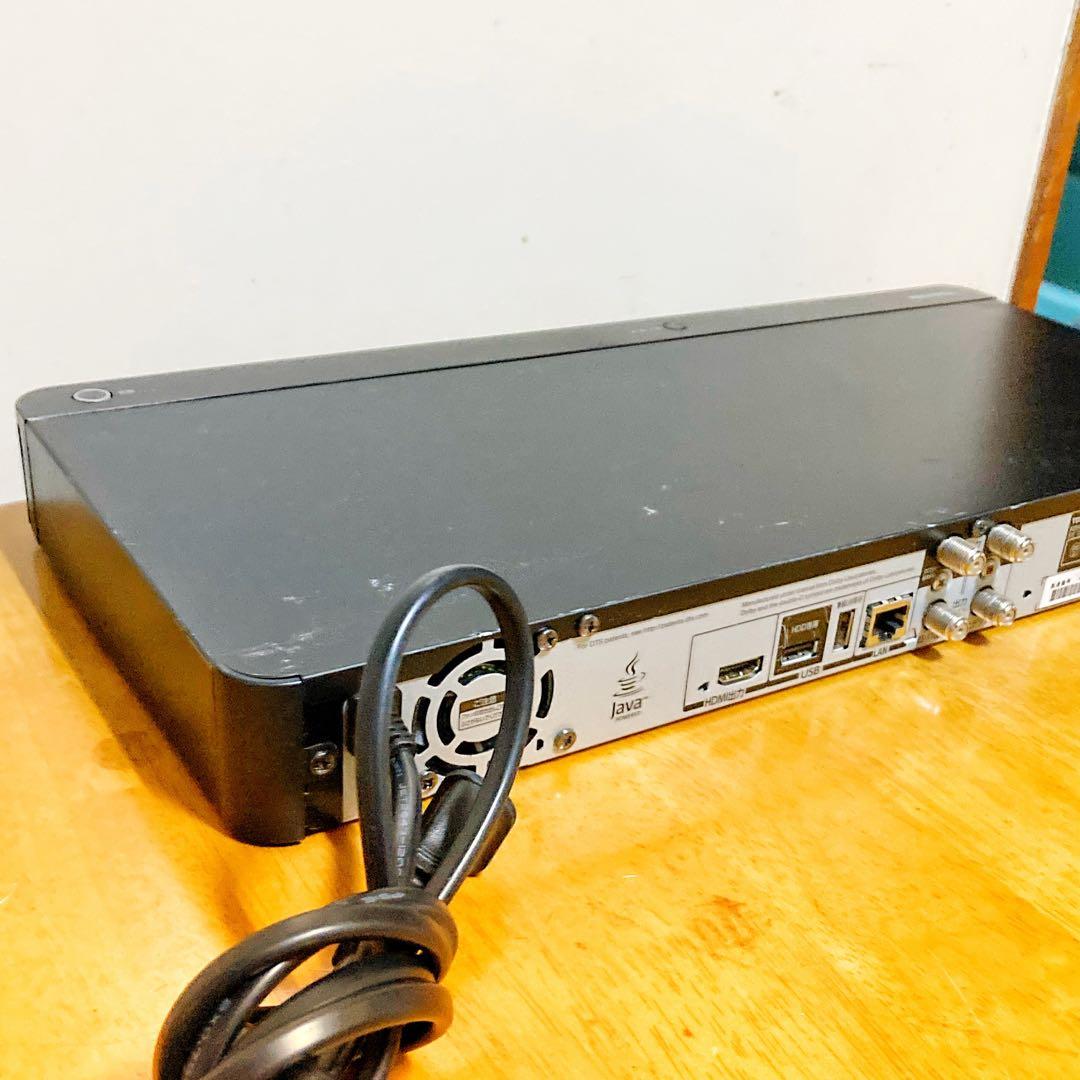 TOSHIBA 東芝　ブルーレイレコーダー HDD 500GB 2チューナー