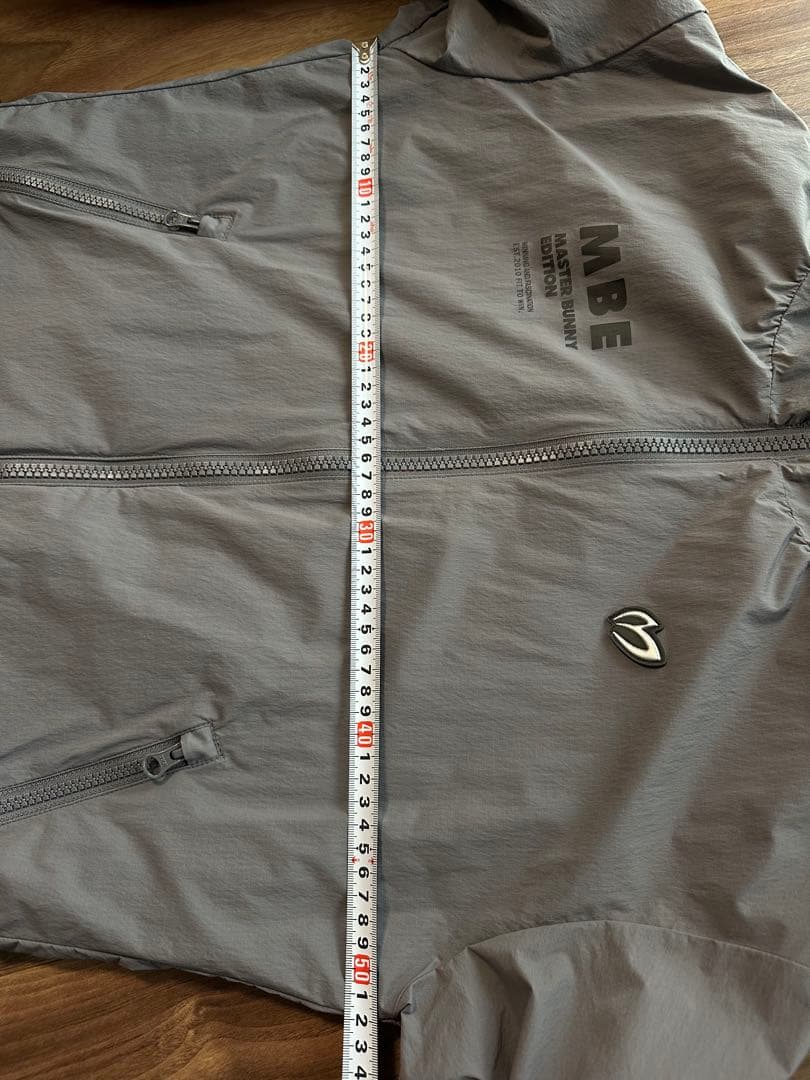 MASTER BUNNY EDITION MBE ジャケット グレー　サイズ０