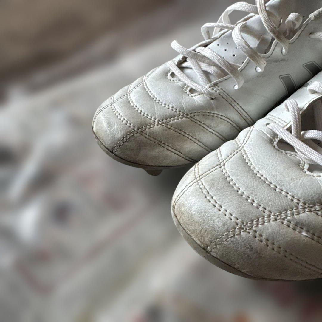 asics DS light Whitesilver サッカースパイク26.5