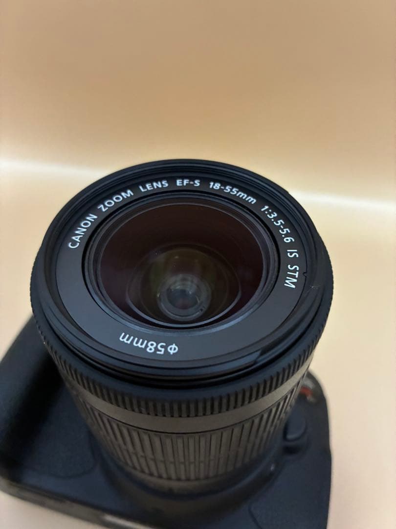 ⭐︎美品⭐︎ Canon EOS kiss X7i STMレンズ デジ一眼